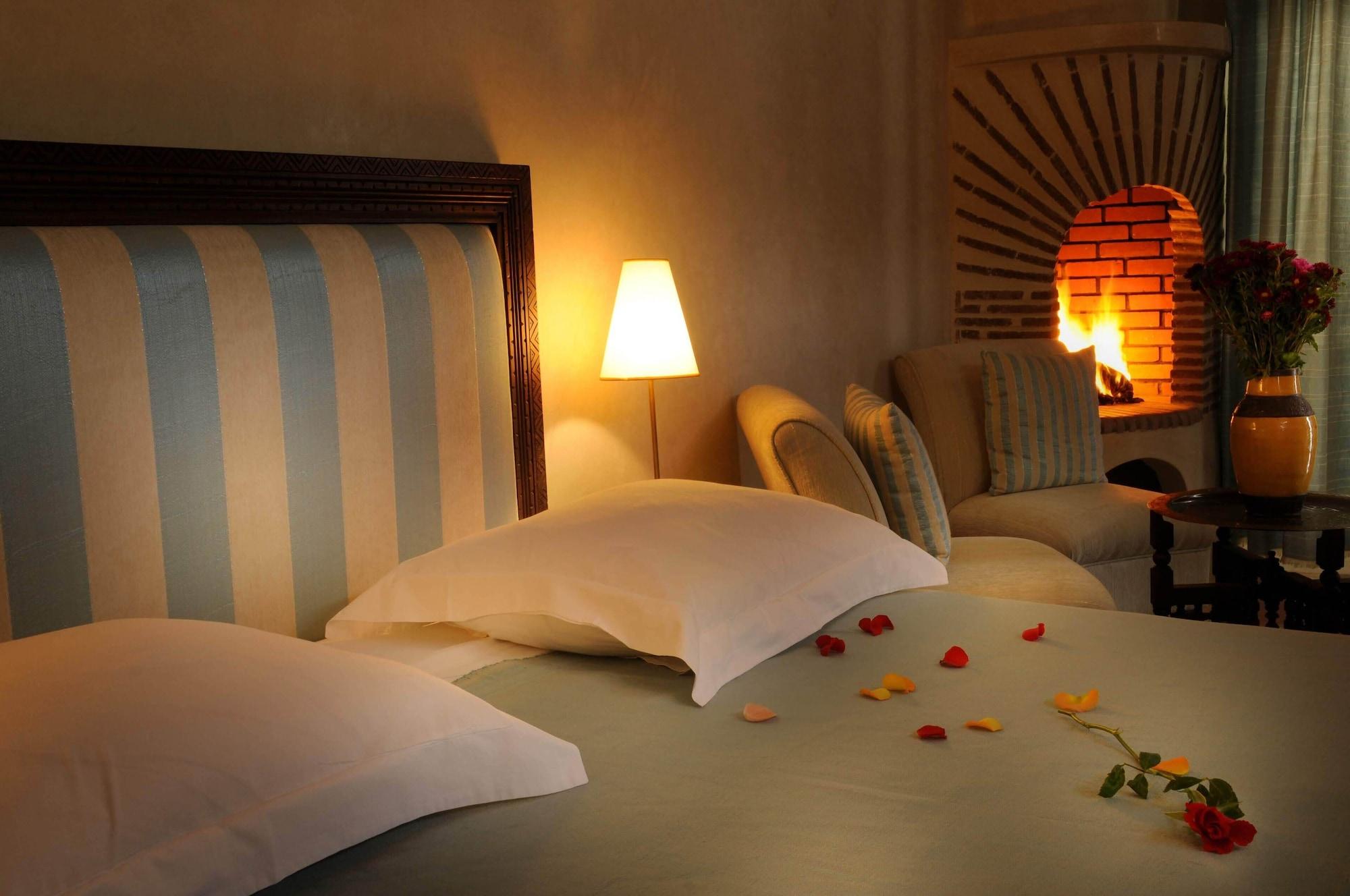 Riad Les Hibiscus Marrakesh Exterior photo