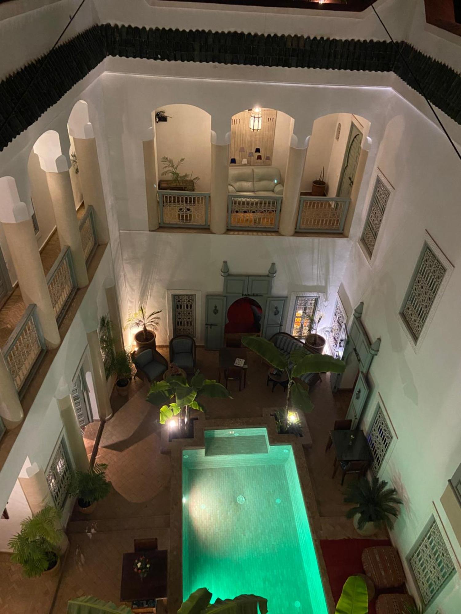 Riad Les Hibiscus Marrakesh Exterior photo