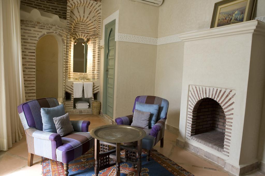 Riad Les Hibiscus Marrakesh Exterior photo