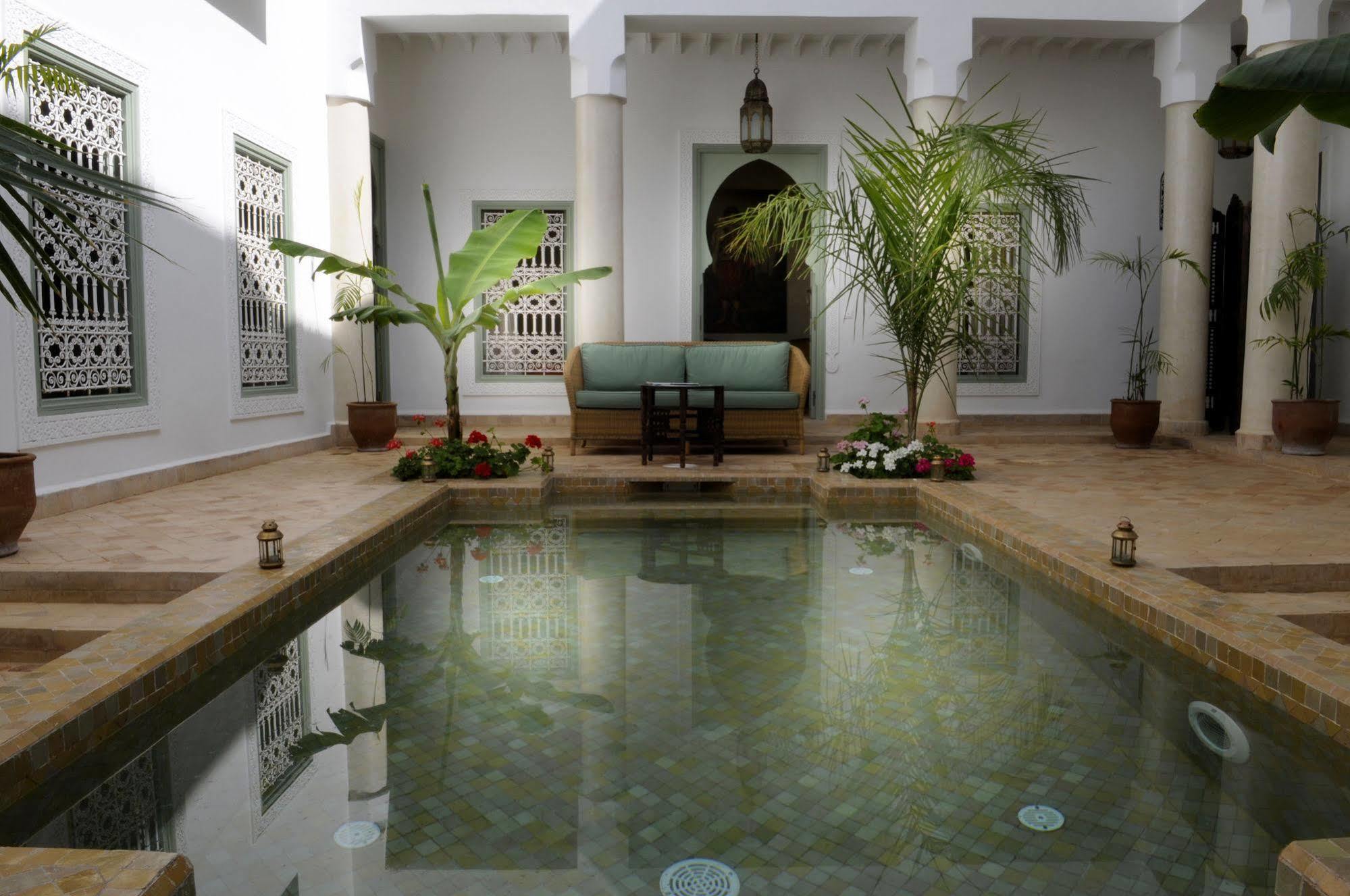 Riad Les Hibiscus Marrakesh Exterior photo
